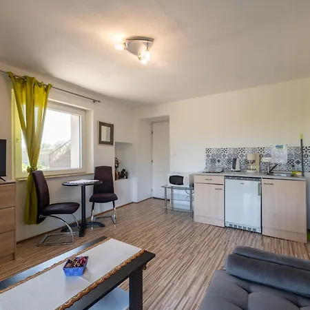 Maison Carmen Bed & Breakfast 2*