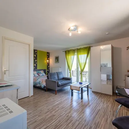 Bed & Breakfast Maison Carmen Xertigny